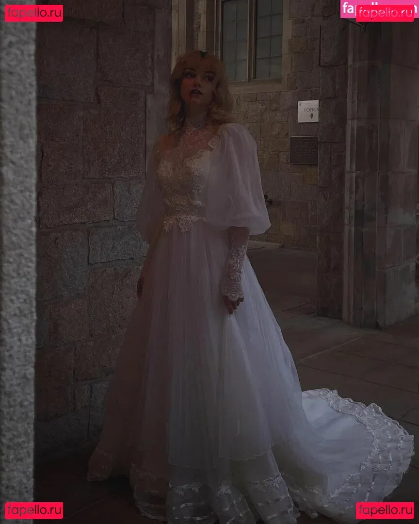 Mina Kess Onlyfans Photo Gallery 