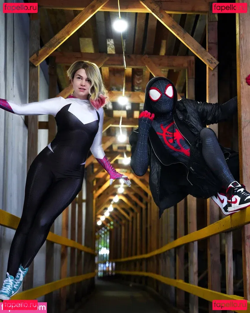 Mina Kess Onlyfans Photo Gallery 