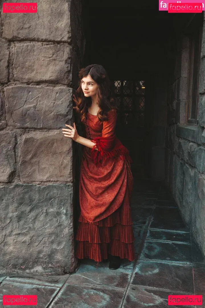 Mina Kess Onlyfans Photo Gallery 