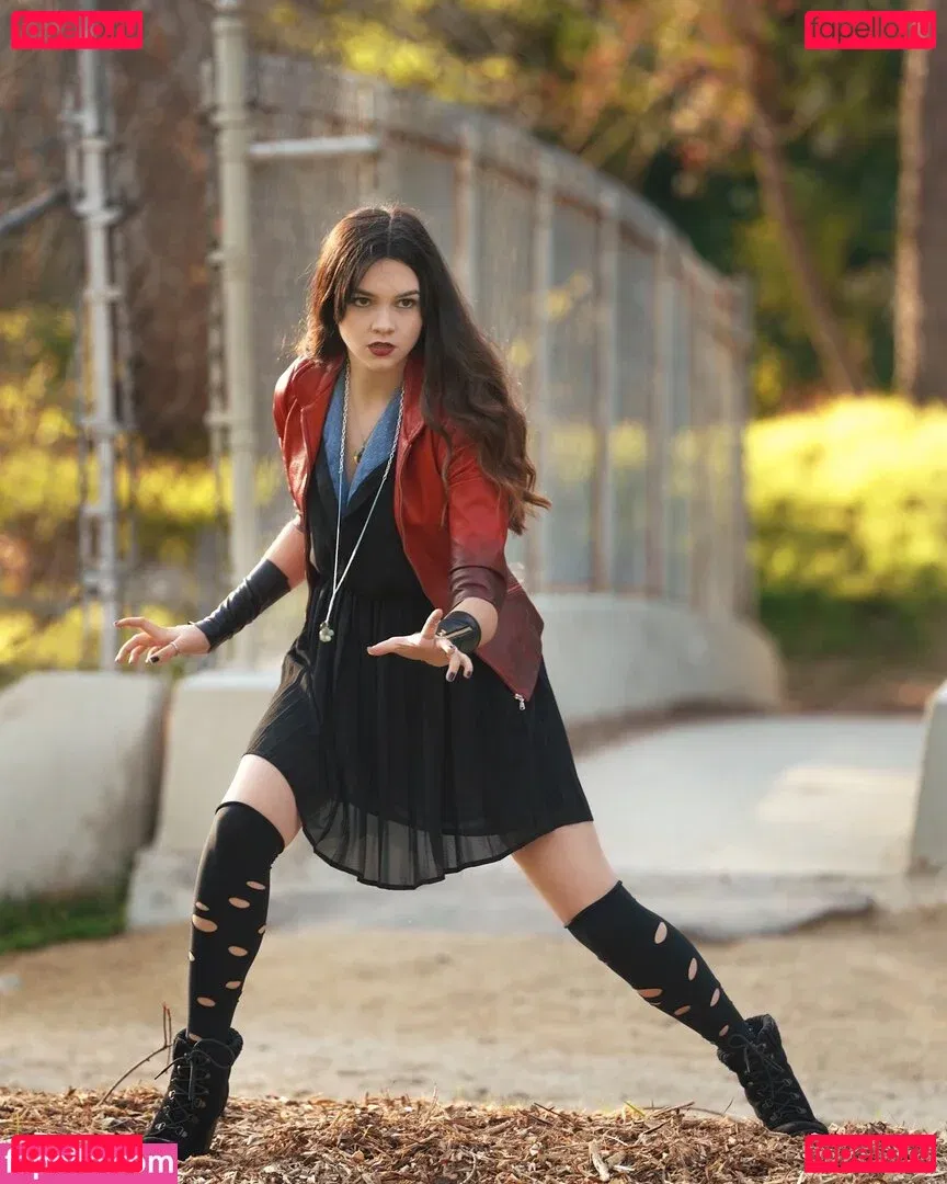 Mina Kess Onlyfans Photo Gallery 