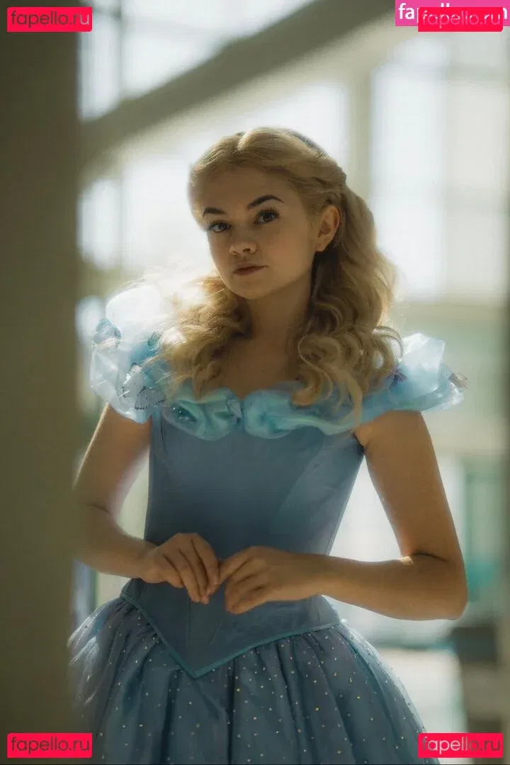 Mina Kess Onlyfans Photo Gallery 