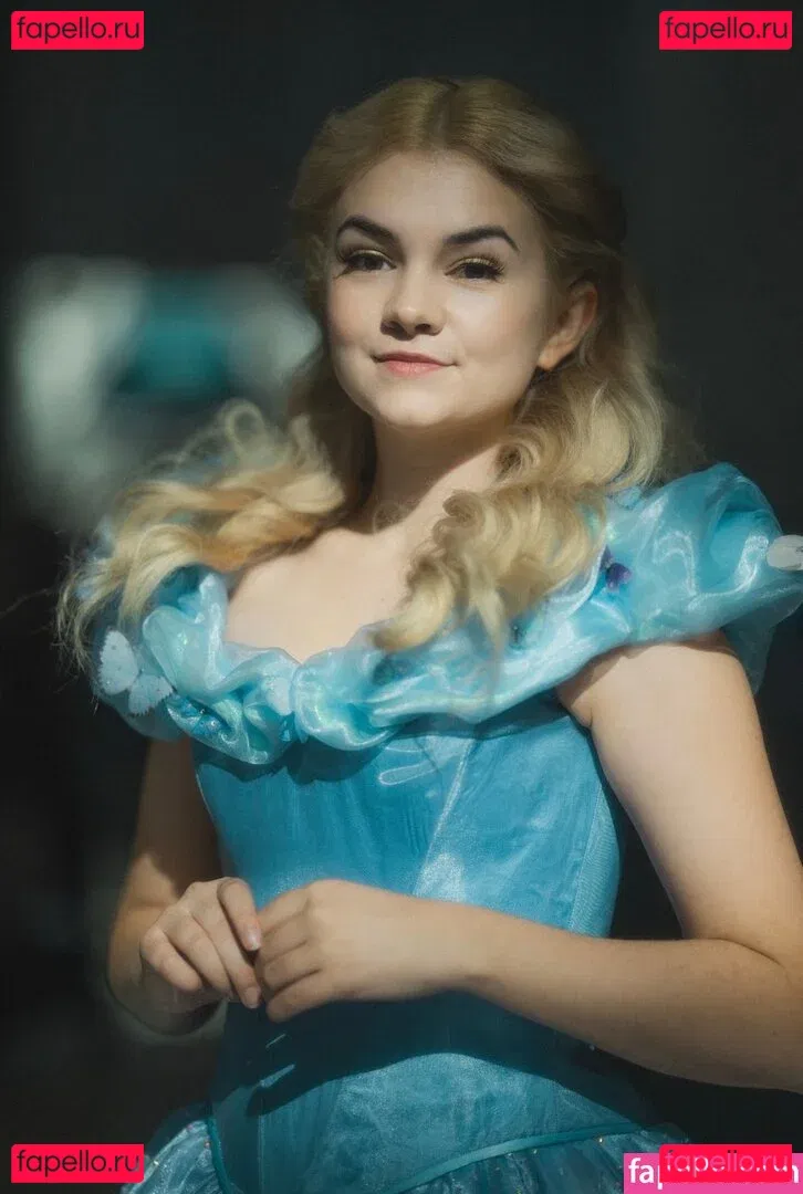 Mina Kess Onlyfans Photo Gallery 