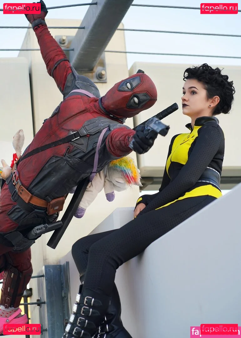 Mina Kess Onlyfans Photo Gallery 