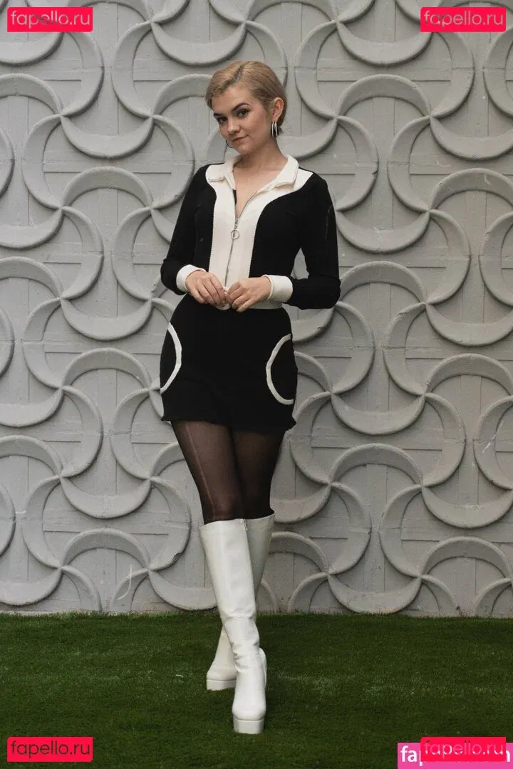 Mina Kess Onlyfans Photo Gallery 