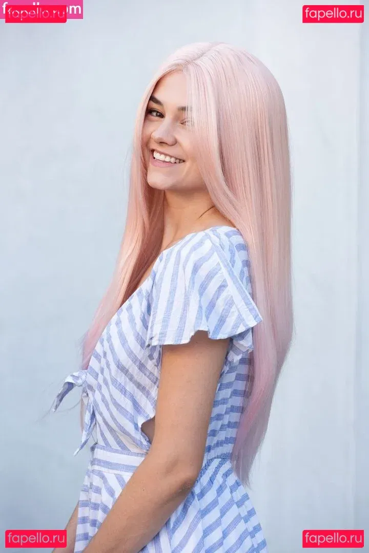 Mina Kess Onlyfans Photo Gallery 