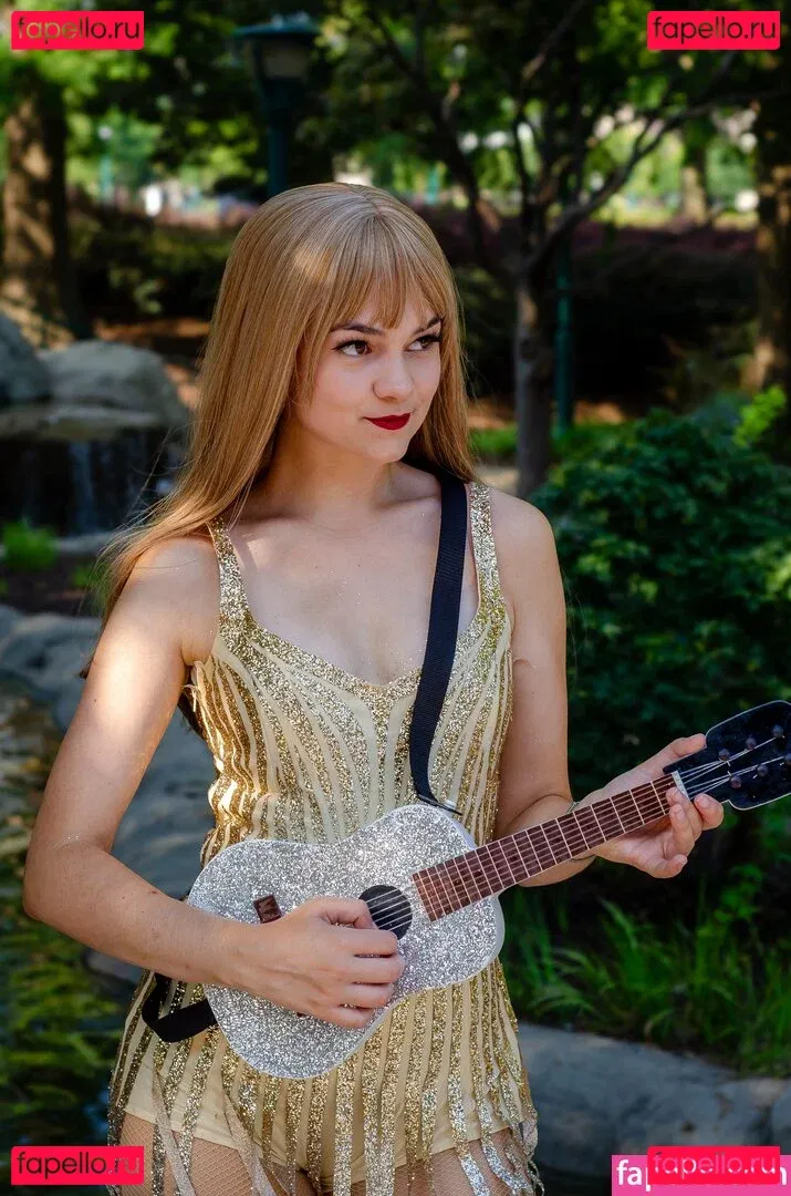 Mina Kess Onlyfans Photo Gallery 