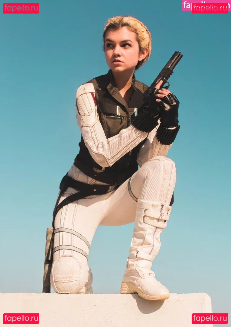 Mina Kess Onlyfans Photo Gallery 