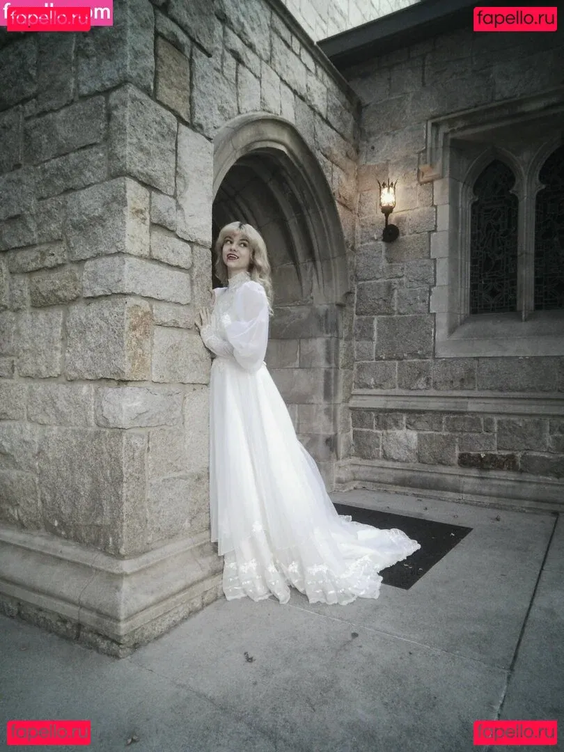 Mina Kess Onlyfans Photo Gallery 