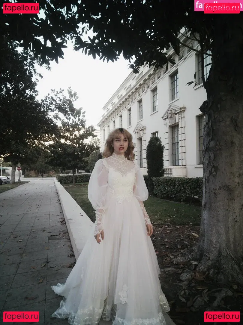 Mina Kess Onlyfans Photo Gallery 