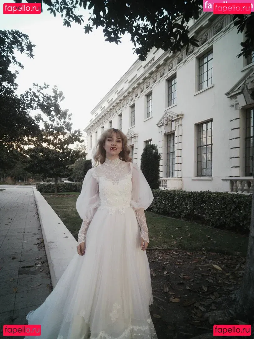 Mina Kess Onlyfans Photo Gallery 