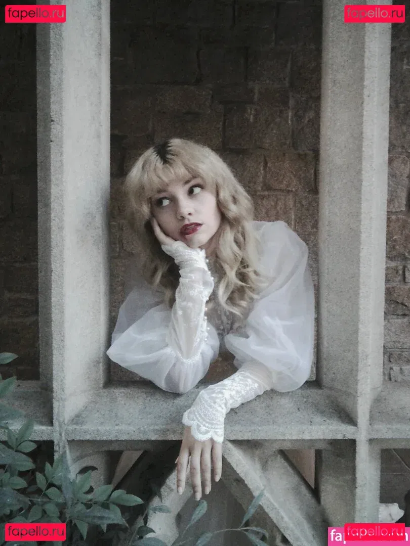 Mina Kess Onlyfans Photo Gallery 