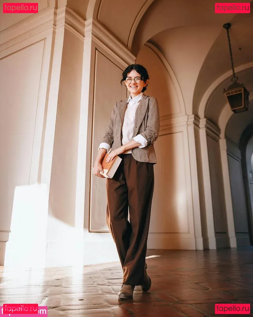 Mina Kess Onlyfans Photo Gallery 