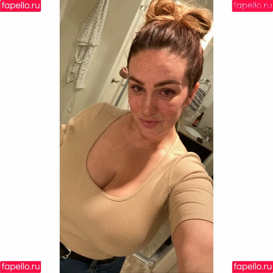 LeeAnne Onlyfans Photo Gallery 