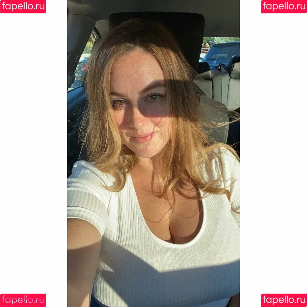 LeeAnne Onlyfans Photo Gallery 
