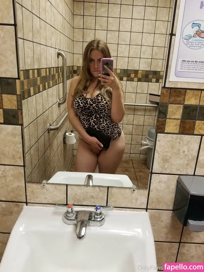 LeeAnne Onlyfans Photo Gallery 