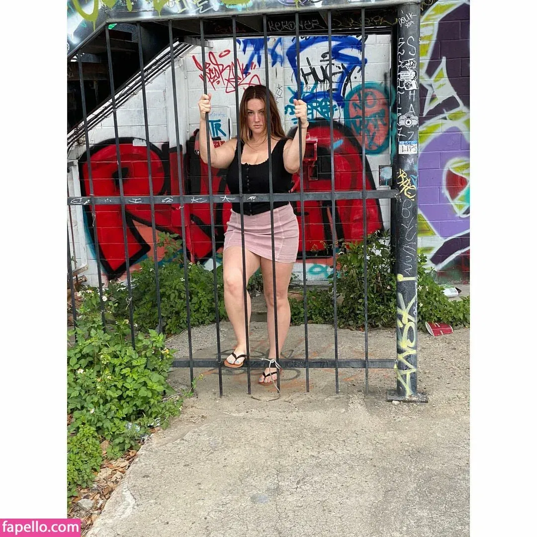 LeeAnne Onlyfans Photo Gallery 