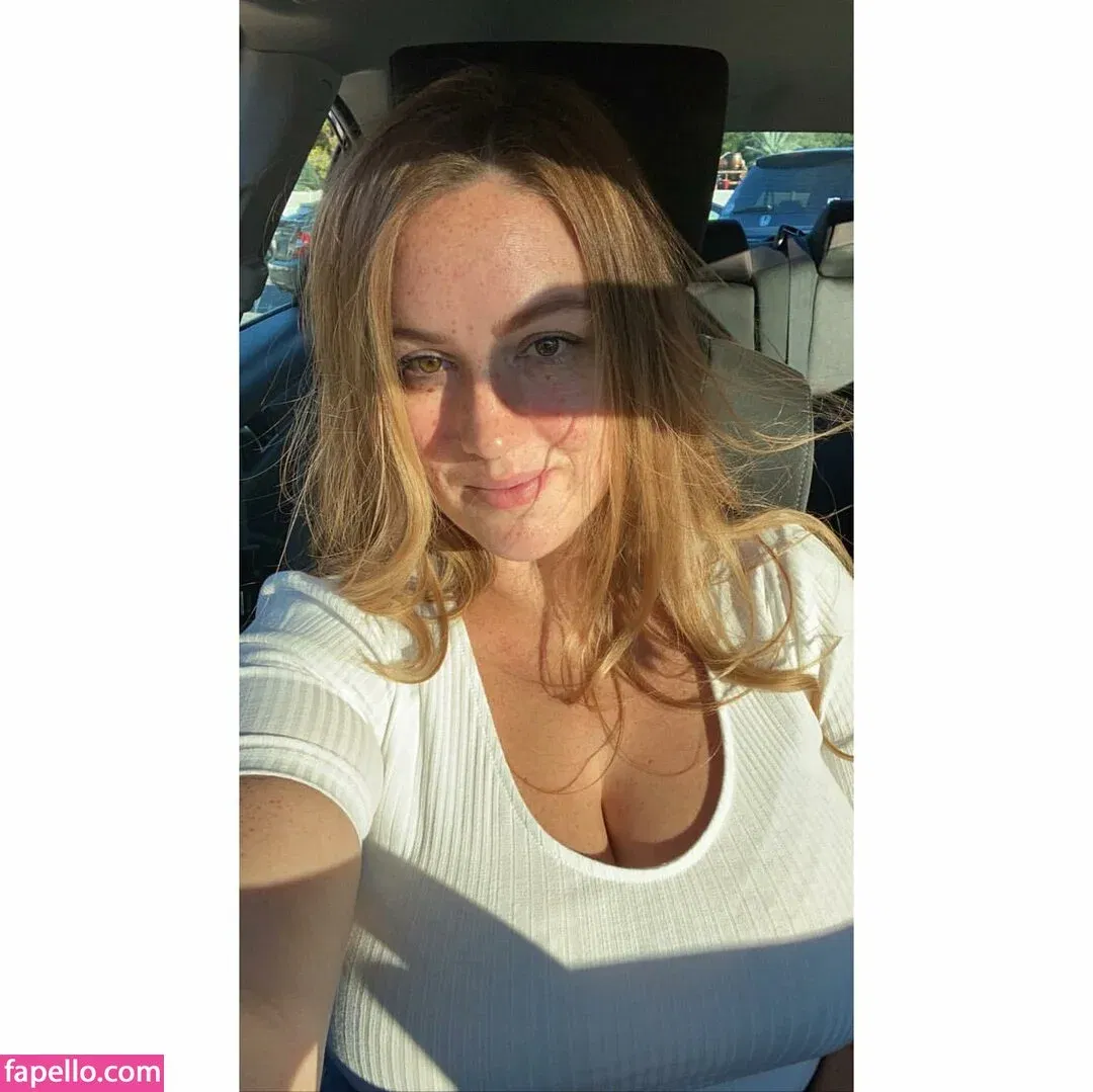 LeeAnne Onlyfans Photo Gallery 