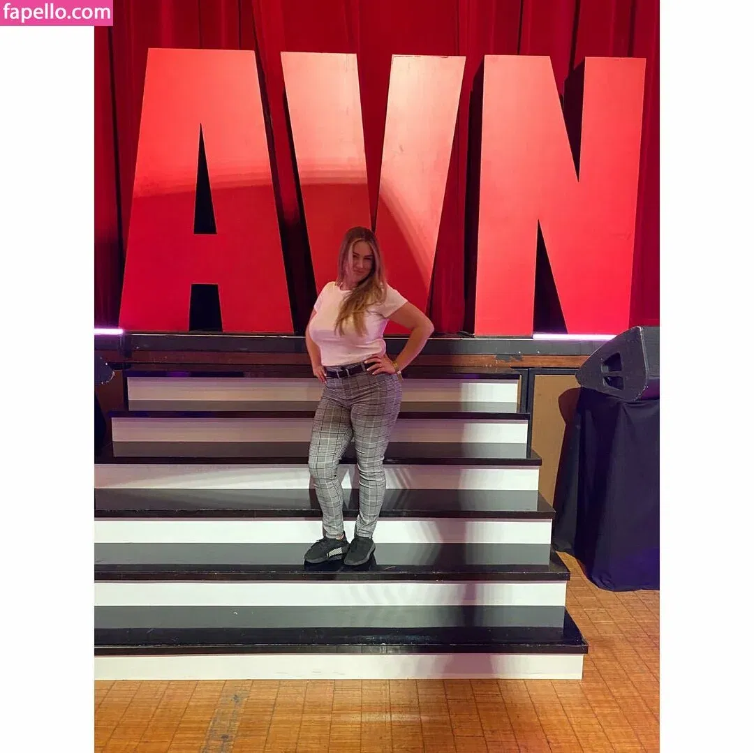 LeeAnne Onlyfans Photo Gallery 