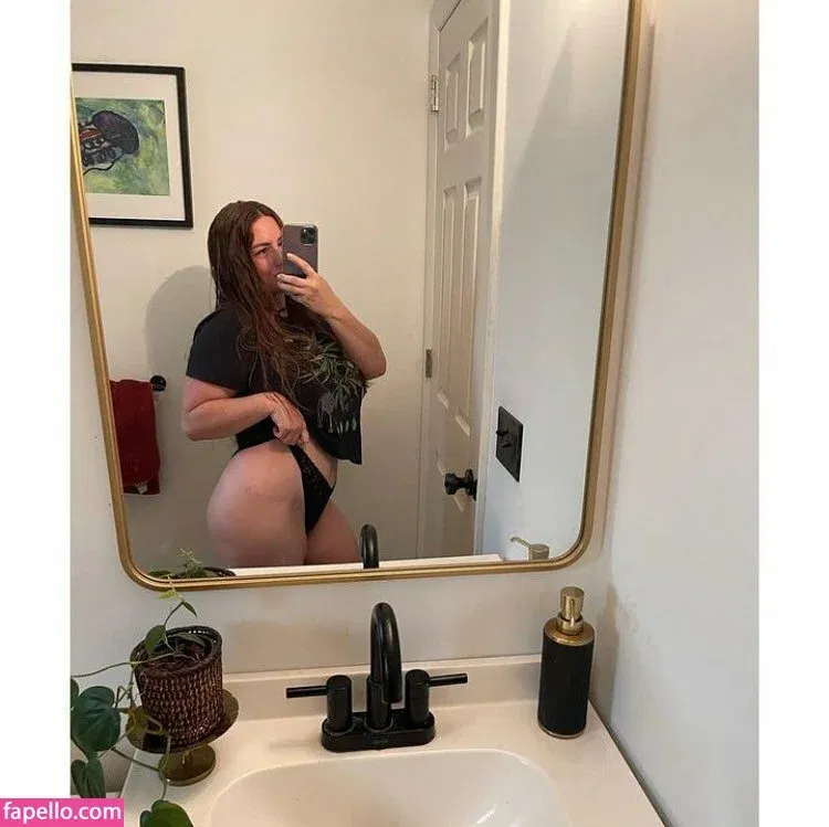 LeeAnne Onlyfans Photo Gallery 