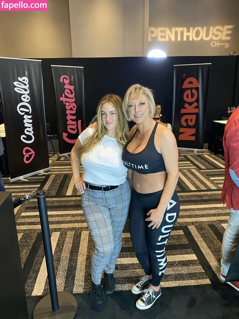 LeeAnne Onlyfans Photo Gallery 