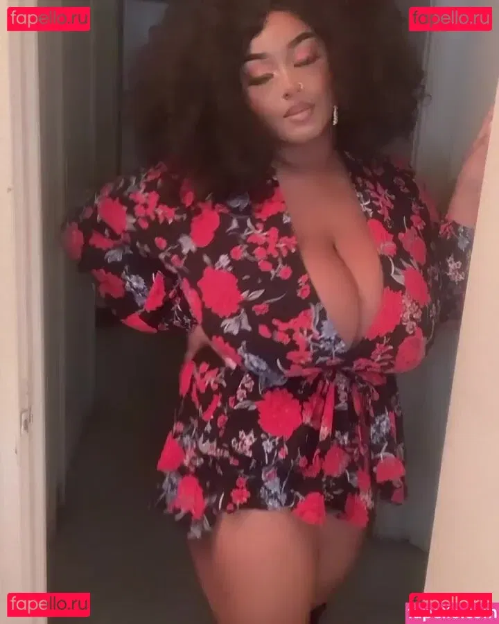 Gabrielle Onlyfans Photo Gallery 