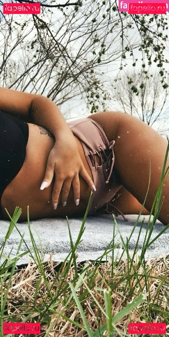 Gabrielle Onlyfans Photo Gallery 