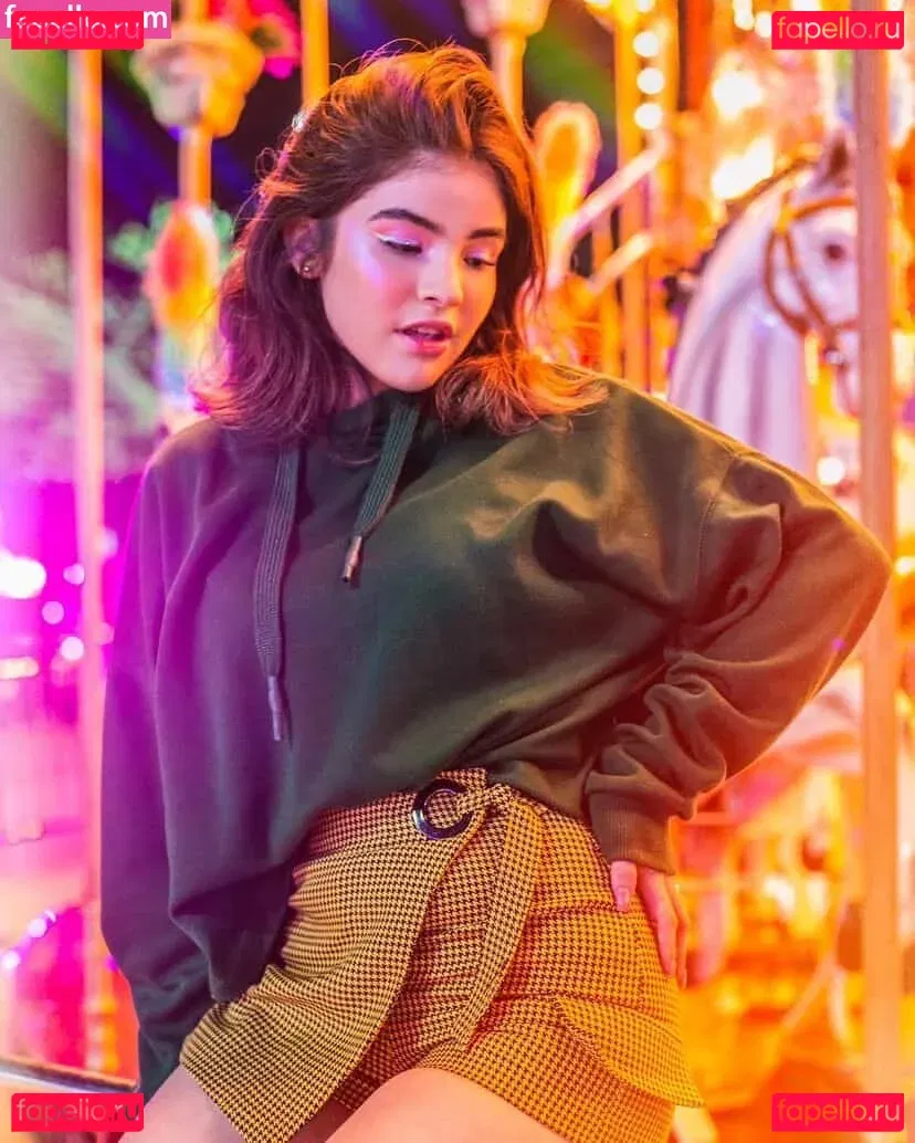 Gabrielle Onlyfans Photo Gallery 