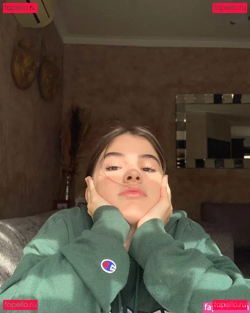 Gabrielle Onlyfans Photo Gallery 