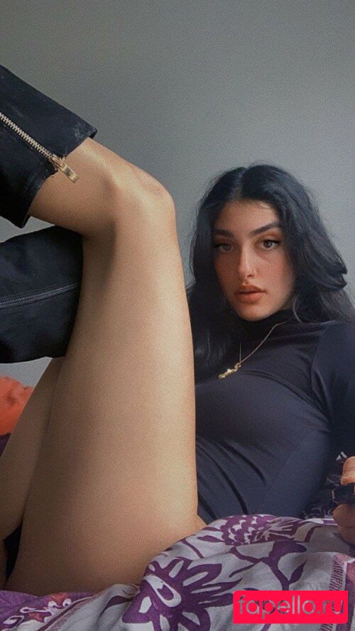 Aria Khan Nude Onlyfans Photo 33