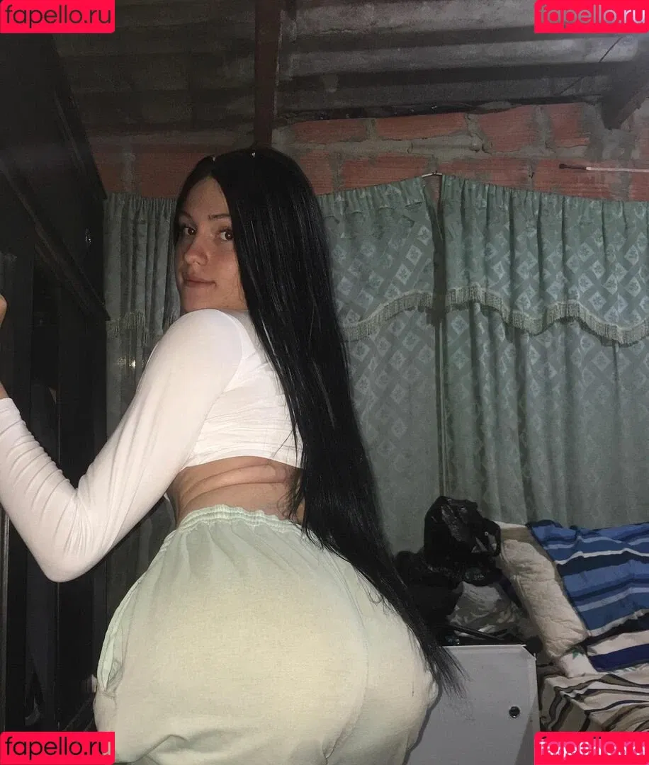 soy_danni18 Onlyfans Photo Gallery 