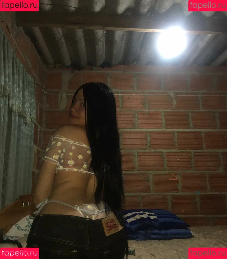 soy_danni18 Onlyfans Photo Gallery 