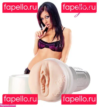 Raven Riley Onlyfans Photo Gallery 