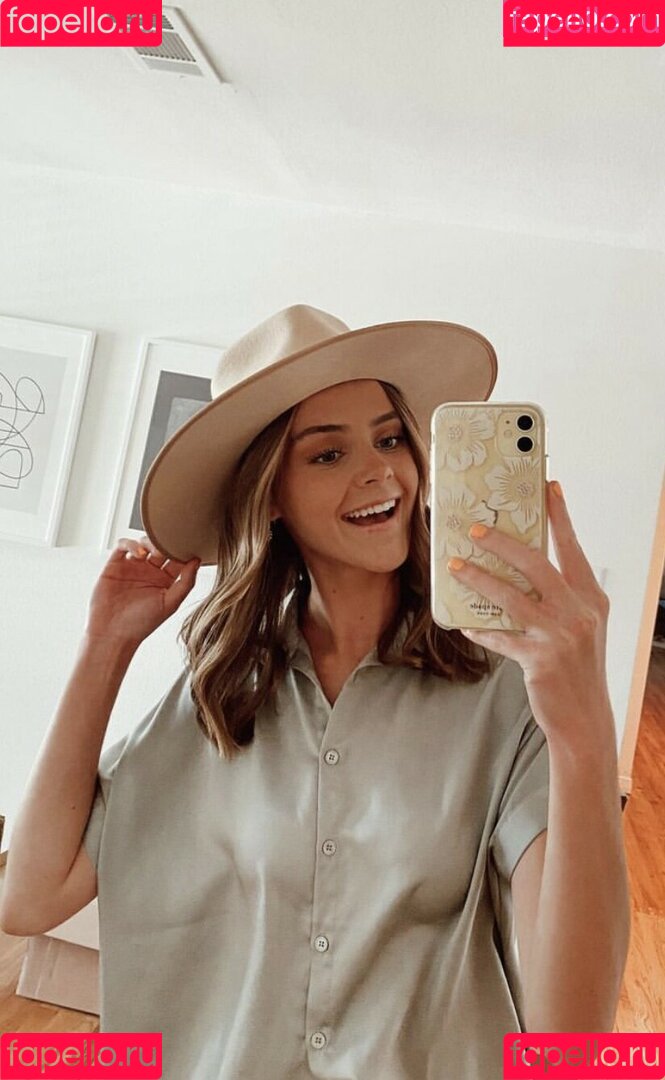 Lauren Mae Onlyfans Photo Gallery 