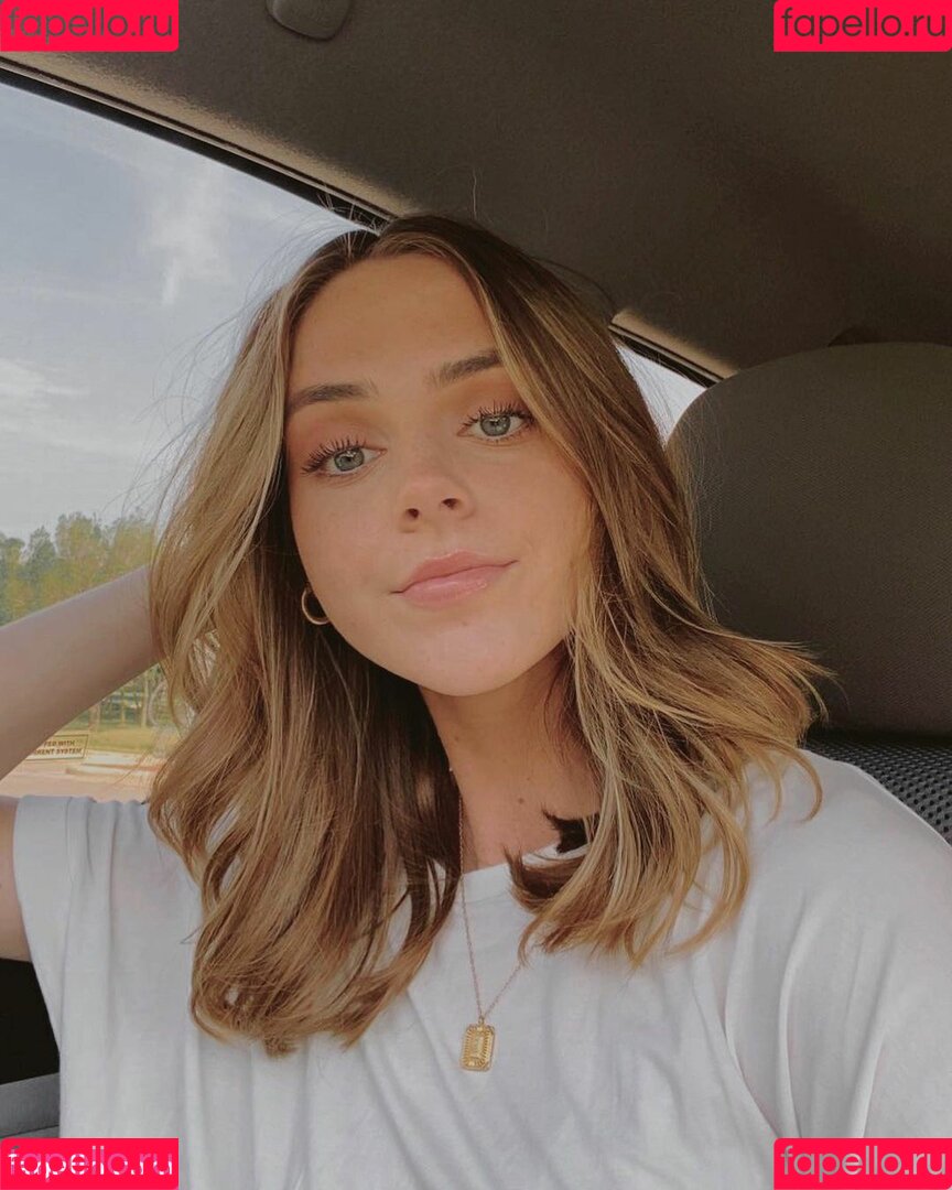 Lauren Mae Onlyfans Photo Gallery 