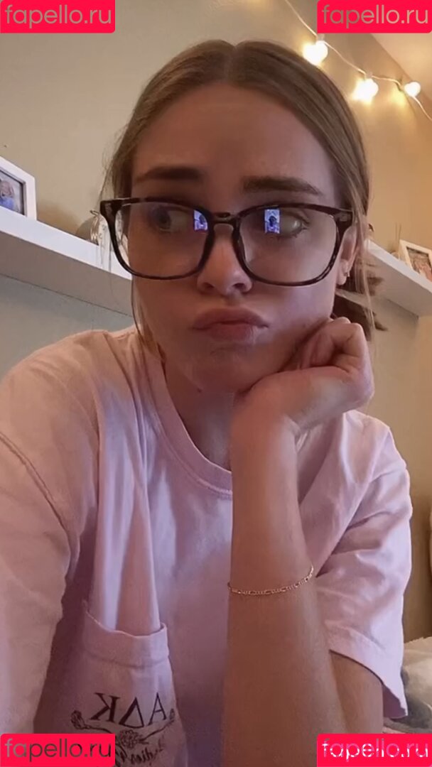 Lauren Mae Onlyfans Photo Gallery 