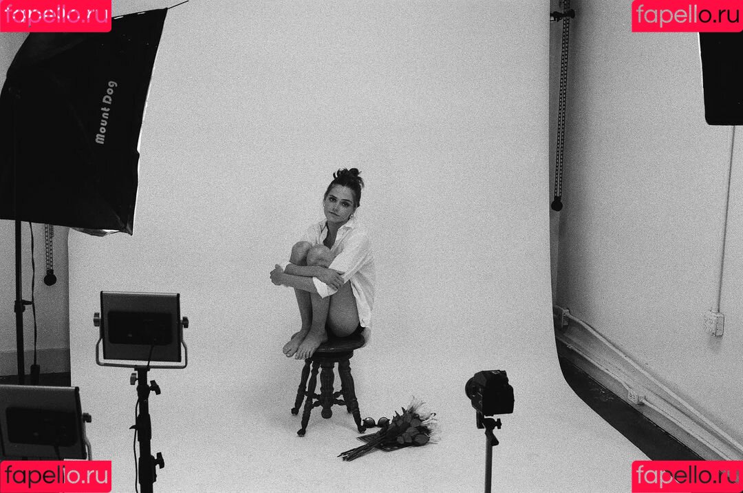 Lauren Mae Onlyfans Photo Gallery 