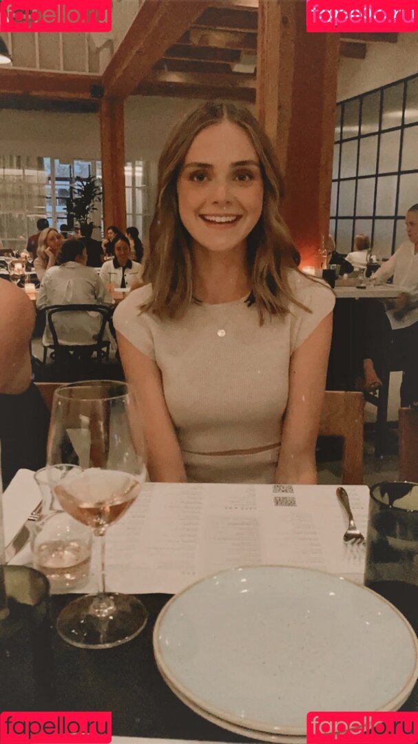 Lauren Mae Onlyfans Photo Gallery 