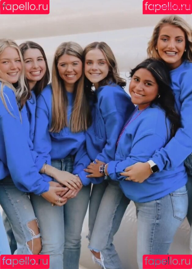 Lauren Mae Onlyfans Photo Gallery 