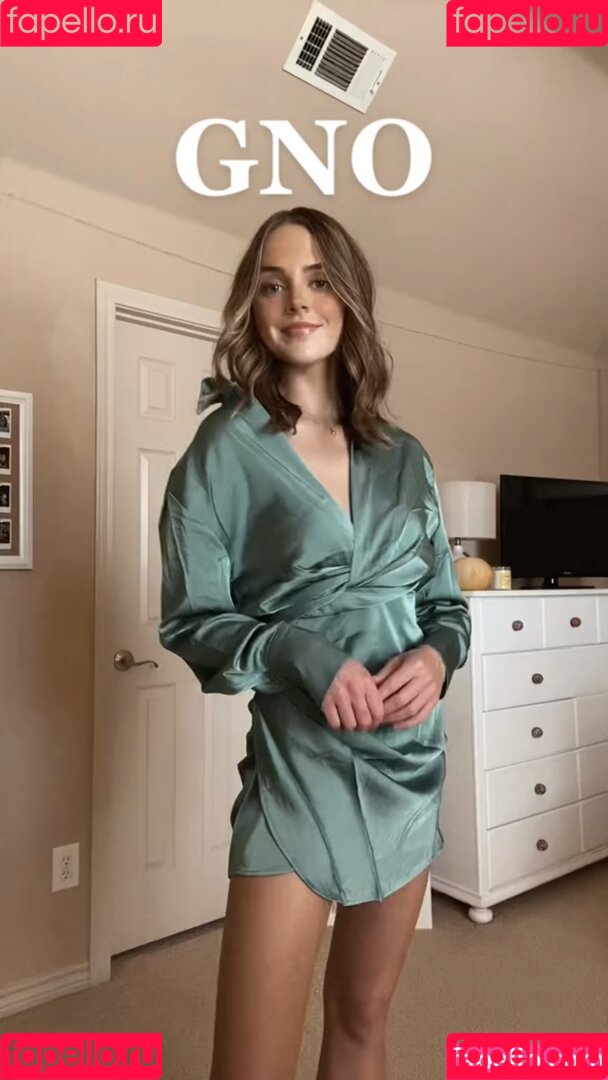 Lauren Mae Onlyfans Photo Gallery 