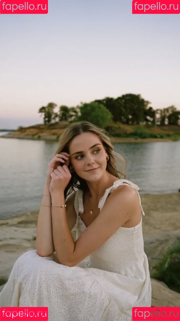 Lauren Mae Onlyfans Photo Gallery 