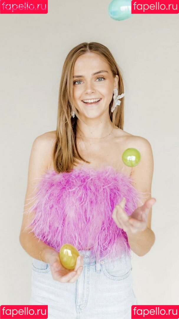 Lauren Mae Onlyfans Photo Gallery 