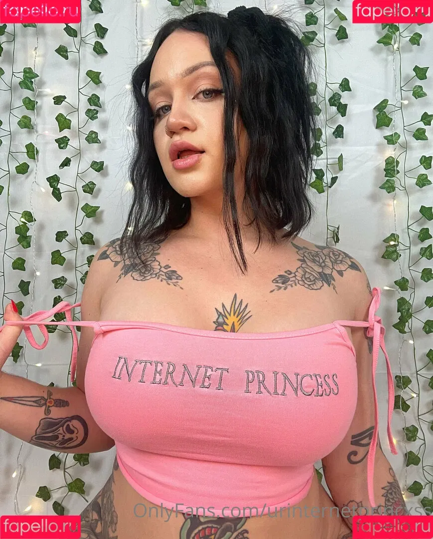 urinternetprincxss Onlyfans Photo Gallery 