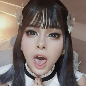 peachykellie Onlyfans Photo Gallery 