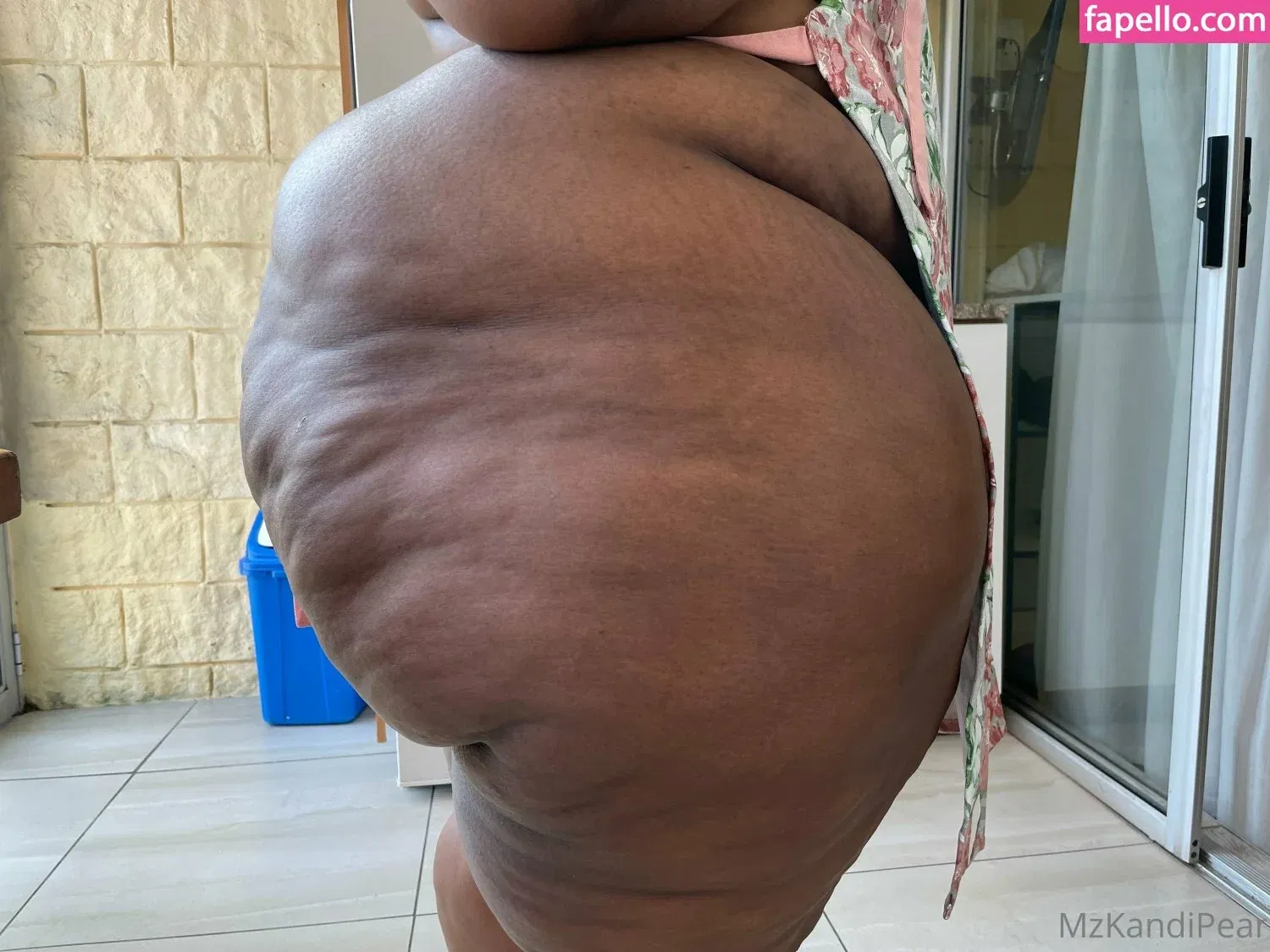 South African Thick Onlyfans Photo Gallery 