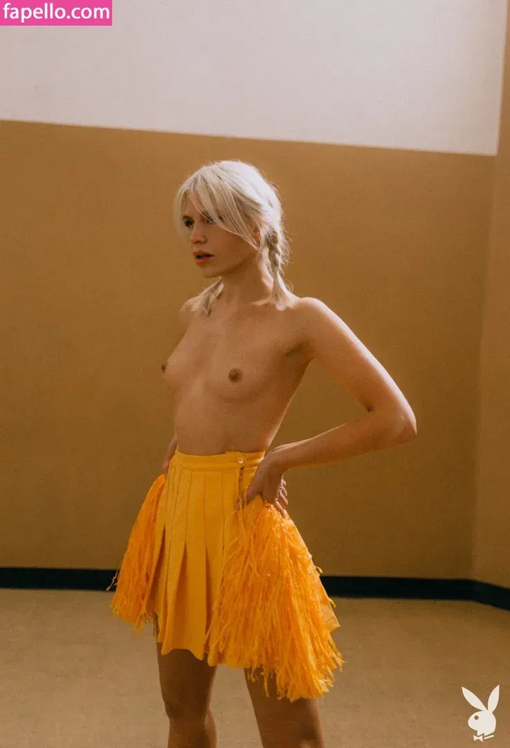 Lennon Elizabeth Onlyfans Photo Gallery 