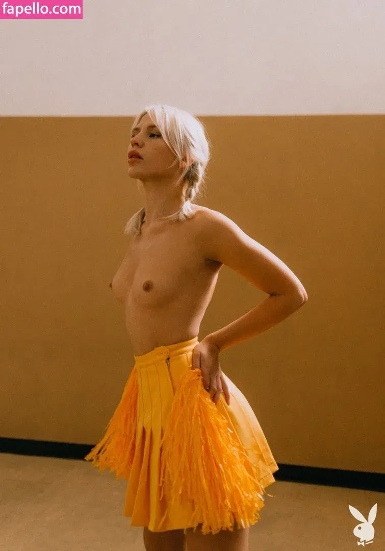 Lennon Elizabeth Onlyfans Photo Gallery 