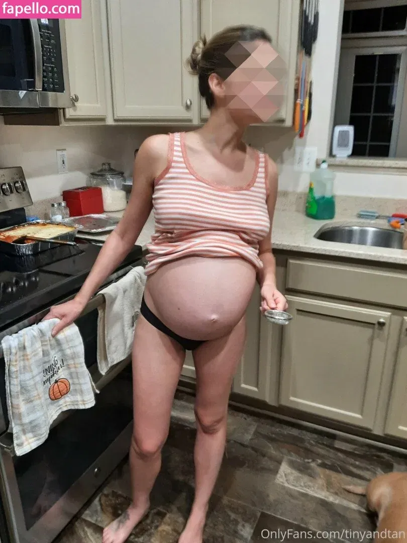 Tiny And Tan Onlyfans Photo Gallery 