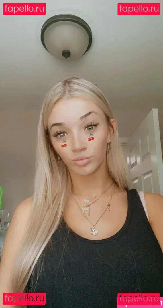 Stellasamore Onlyfans Photo Gallery 