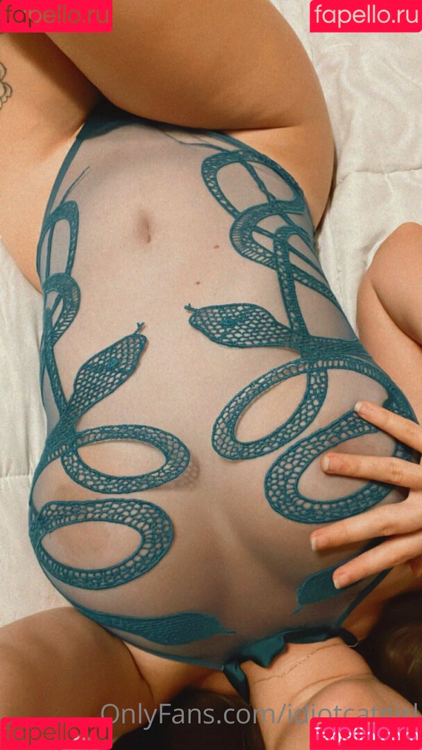 idiotcatgirl Onlyfans Photo Gallery 