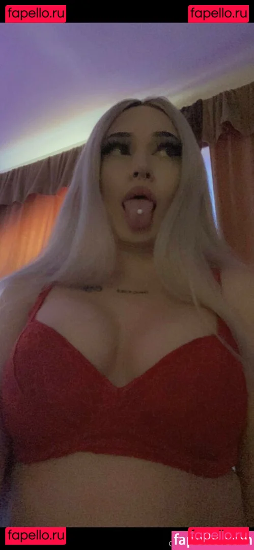 Favewaifu Onlyfans Photo Gallery 